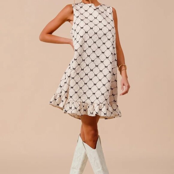 SO ME Texture Bow Printed Mini Ruffle Dress - Picture 9 of 9